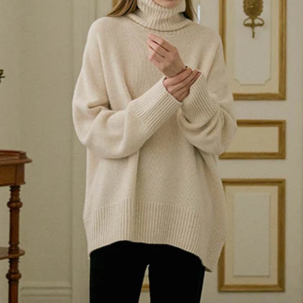 Sanna New York Darcy Turtleneck